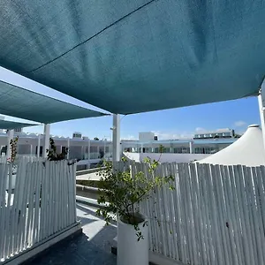  Bed & Breakfast Ocean Dreams - By The Harbour Cyprus